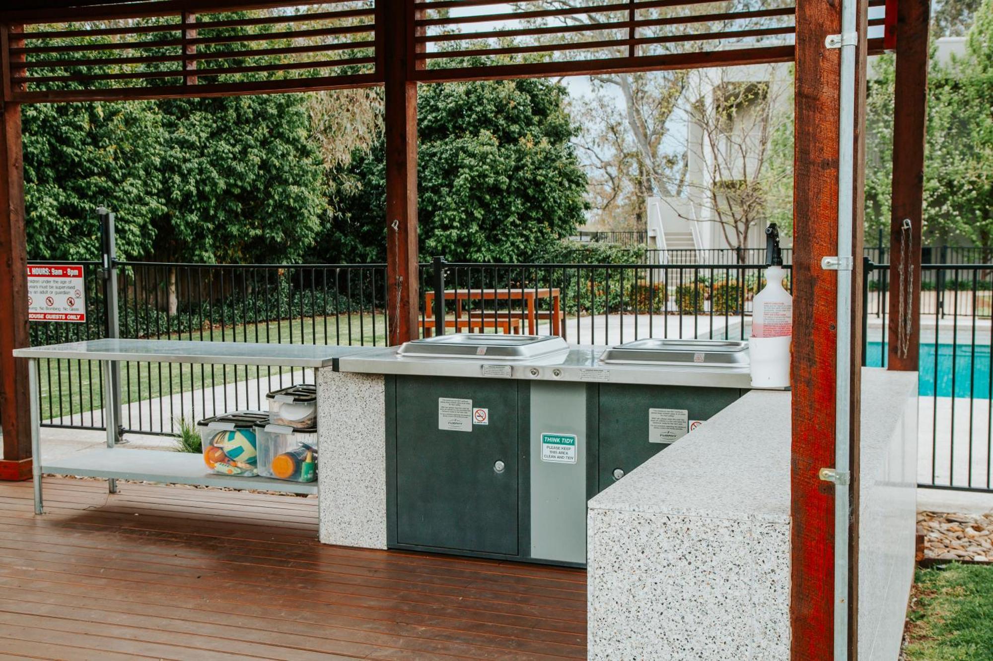 Nagambie Waterfront Motel Exterior photo
