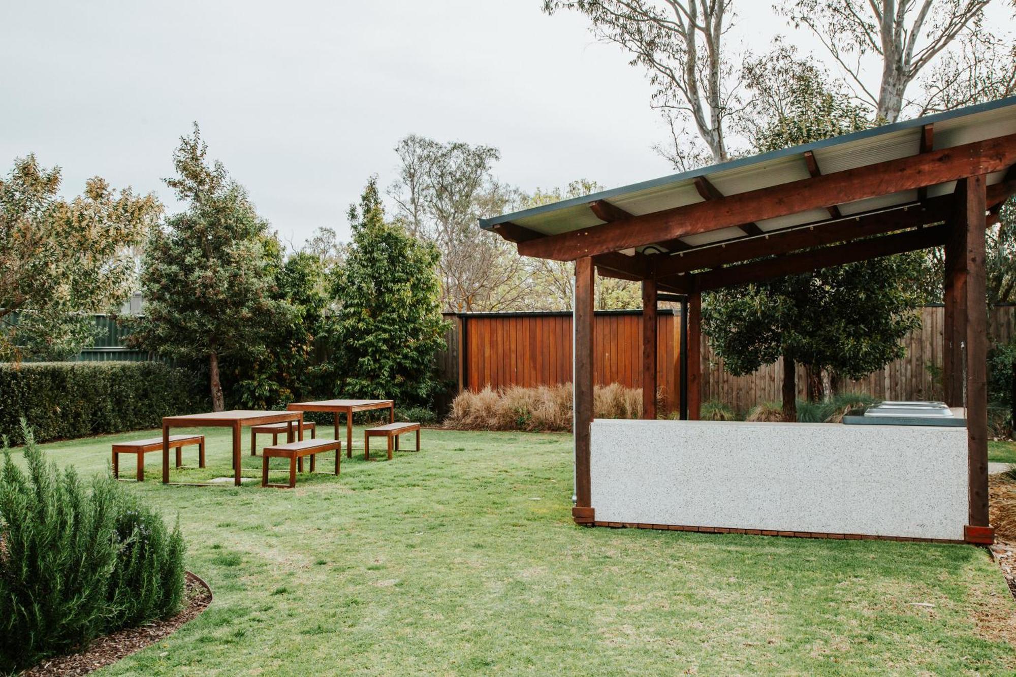 Nagambie Waterfront Motel Exterior photo